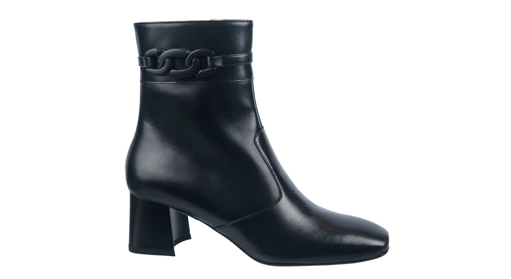 NeroGiardini black leather heeled ankle boot.