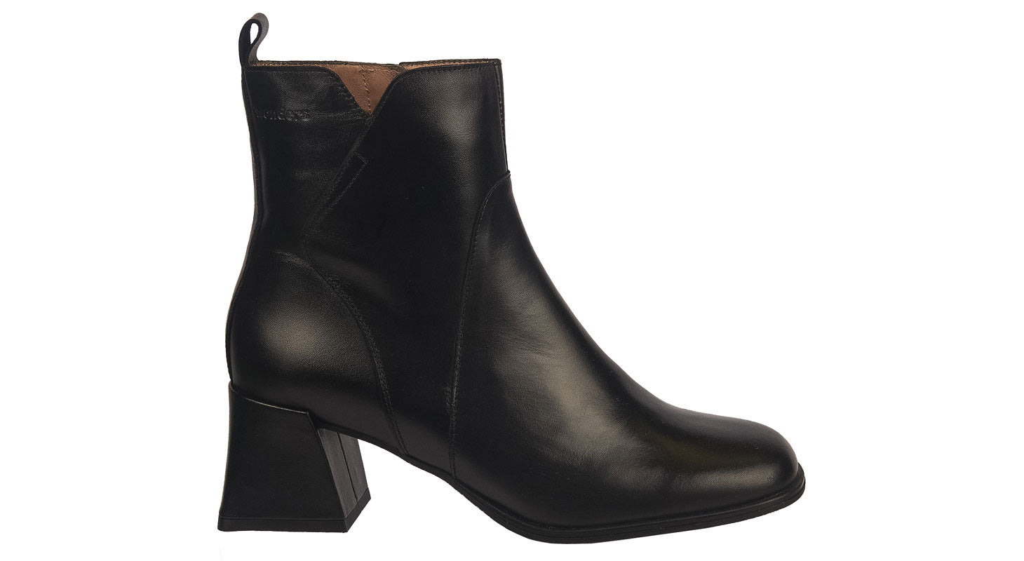 Wonders black ankle on sale boots